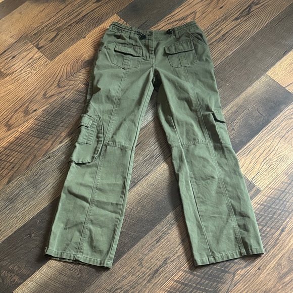 Brandy Melville Kim Cargo Pants Elastic Toggle Waist Army Green O/S - Picture 3 of 6